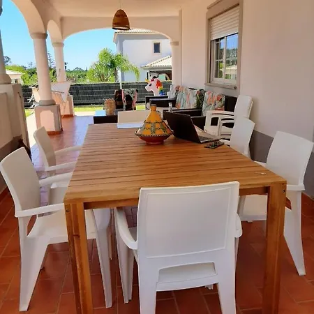 Βίλα Med - Private Pool, Garden, Sun Day, Stunning Views