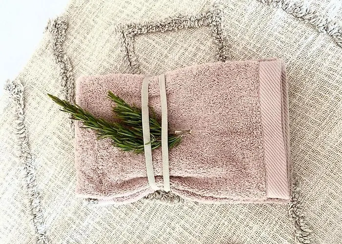 Med - Private Pool, Garden, Sun Day, Stunning Views فيلة