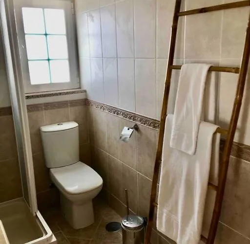 빌라 Med - Private Pool, Garden, Sun Day, Stunning Views *