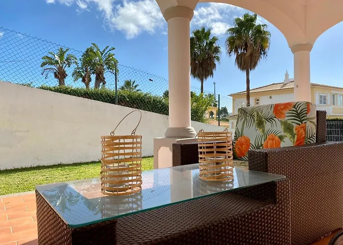 ヴィラ Med - Private Pool, Garden, Sun Day, Stunning Views アルブフェイラ