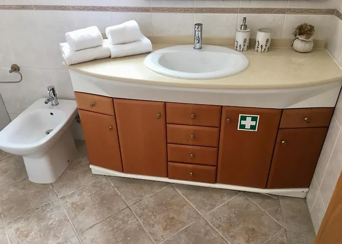 Med - Private Pool, Garden, Sun Day, Stunning Views *